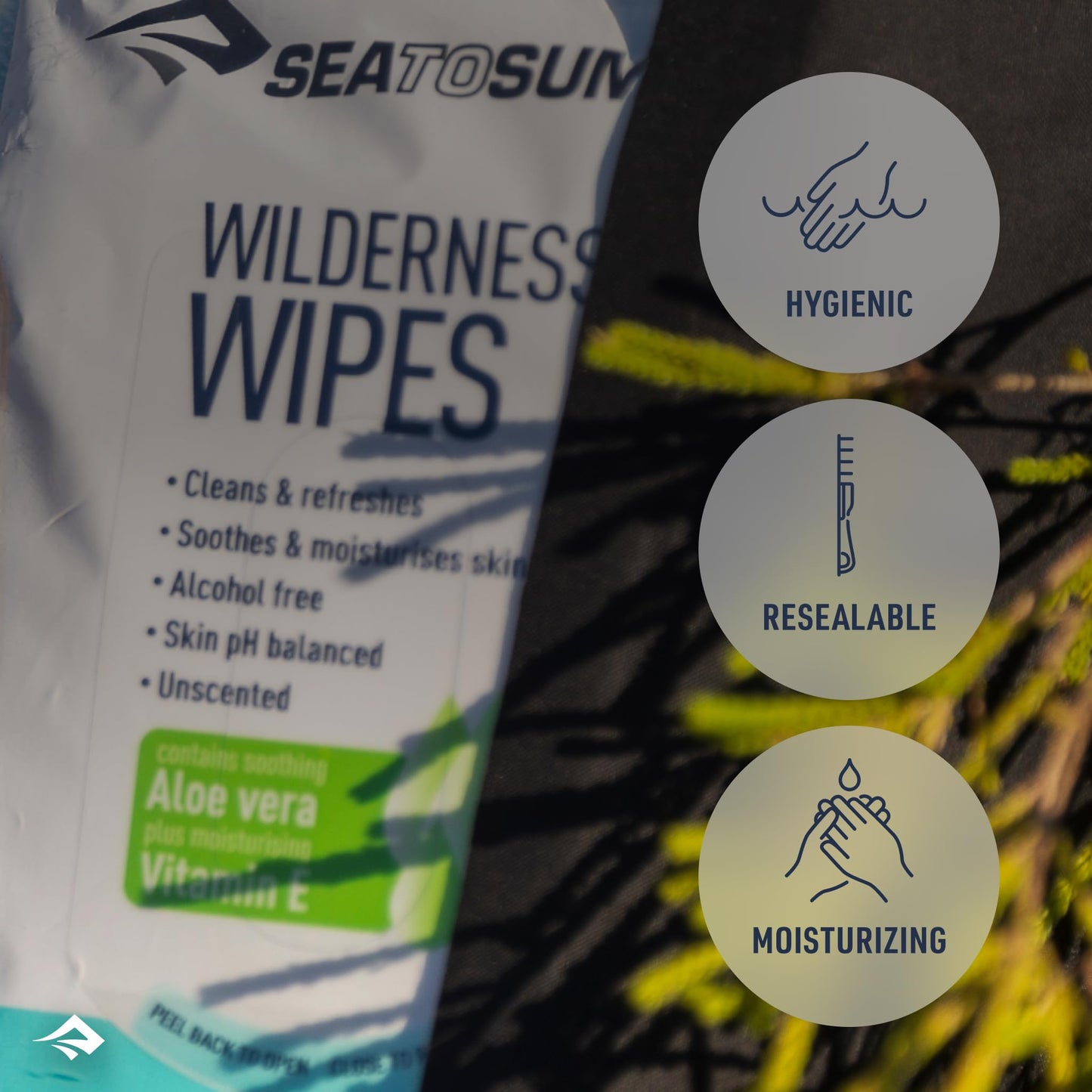 Sea to Summit Wilderness Wipes Rinse-Free Body Wipes, 2-Pack (12 Wipes per Pack)